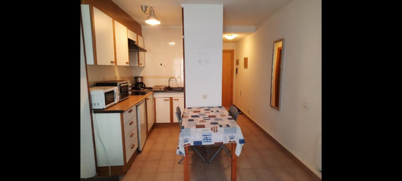 Castell Joncar,30 M De La Playa, 1Era Linea De Mar, Vista Al Mar Appartement Roses Buitenkant foto